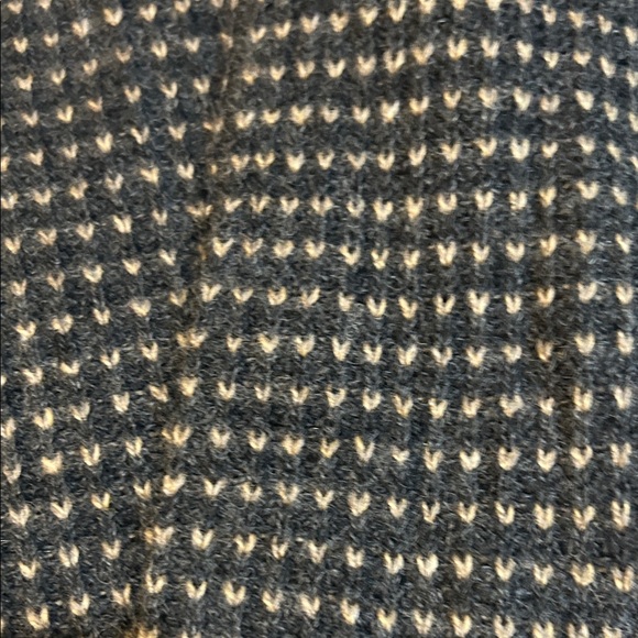 Vintage Pendleton charcoal grey and oatmeal Cardigan Sweater with floral trim - Picture 4 of 12